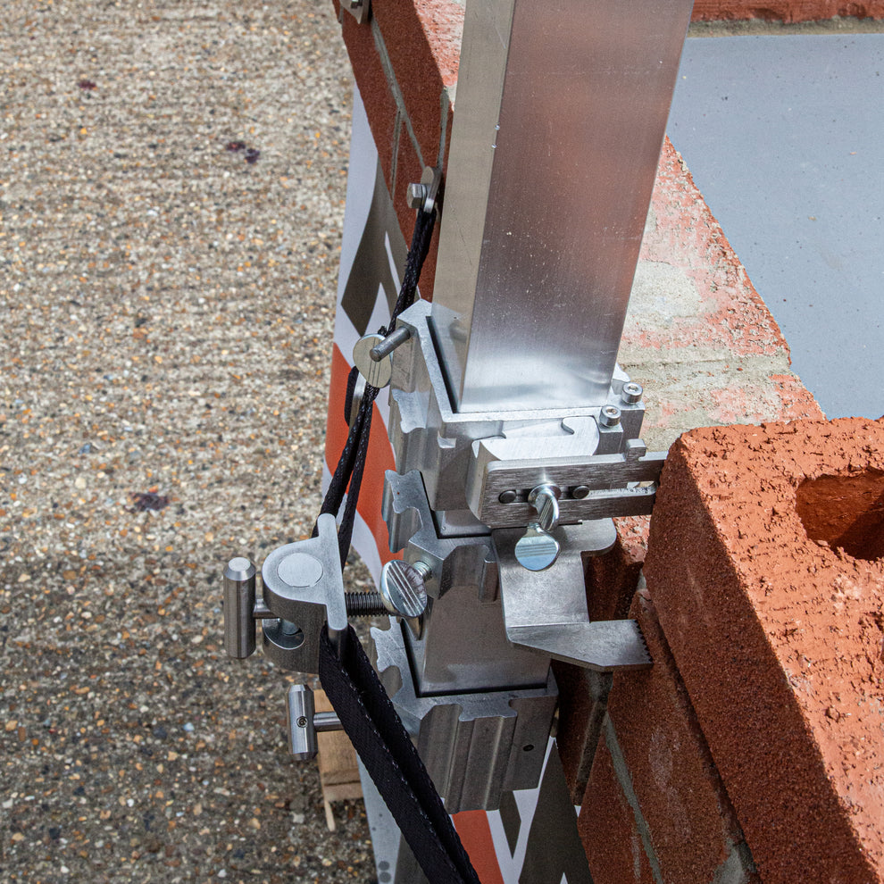 FITZBRICK PLUMB & CORBEL ADJUSTABLE LINE PLATE – Brickwork Tools